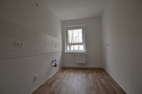 Zentralgelegene 3-Raum-Wohnung mit Aufzug - Photo 2