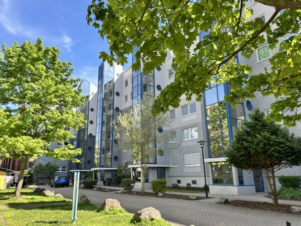 Gemütliche 3-Raum-Wohnung mit Dusche und Aufzug - Photo 2